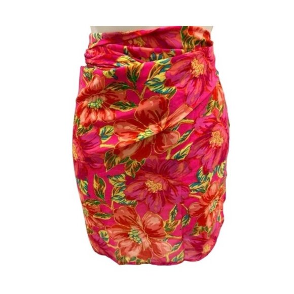 Beach Riot Melanie Floral Sarong In Miami Peony O/S Lightweight Cover-Up - Picture 3 of 5